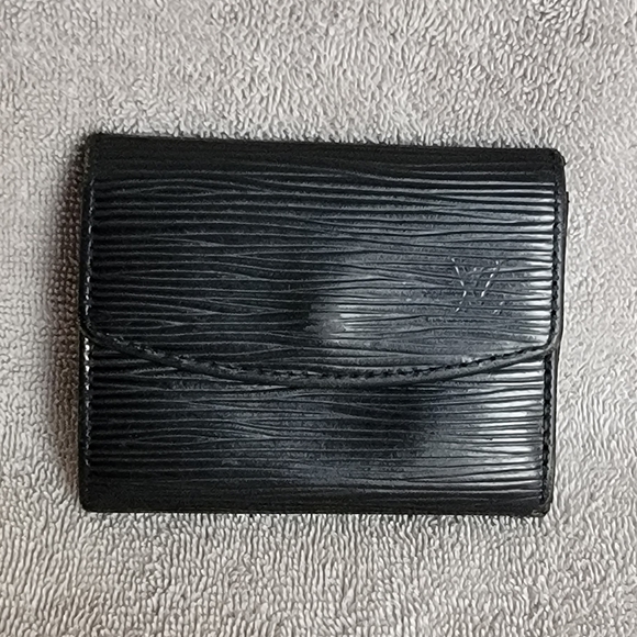 Louis Vuitton Black Textured Coin Purse - Picture 1 of 6